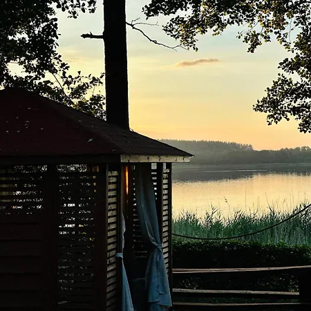 Za Lasem Nad Woda Narty